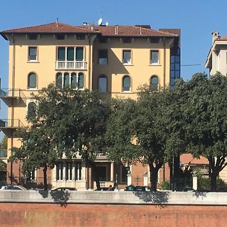 Adige Penthouse Apart otel Verona Dış mekan fotoğraf