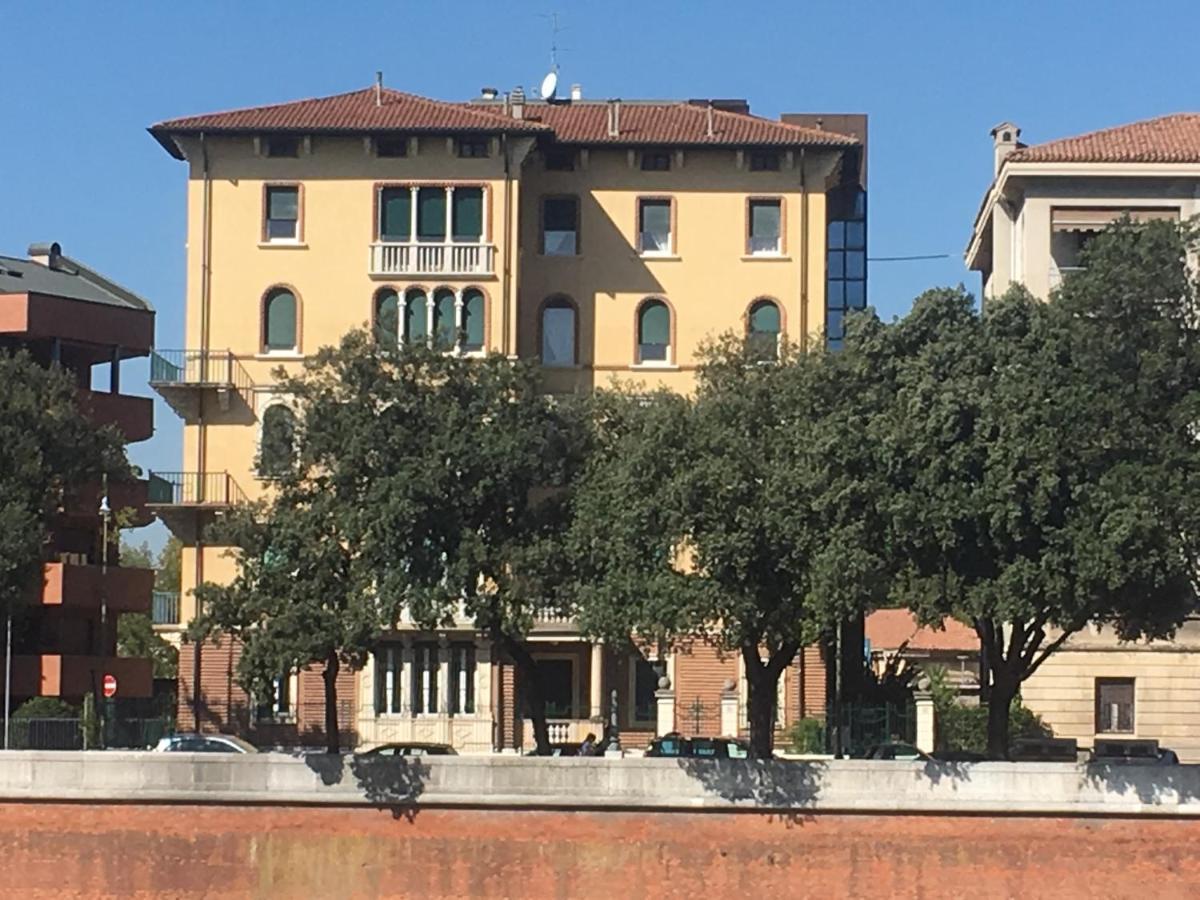 Adige Penthouse Apart otel Verona Dış mekan fotoğraf